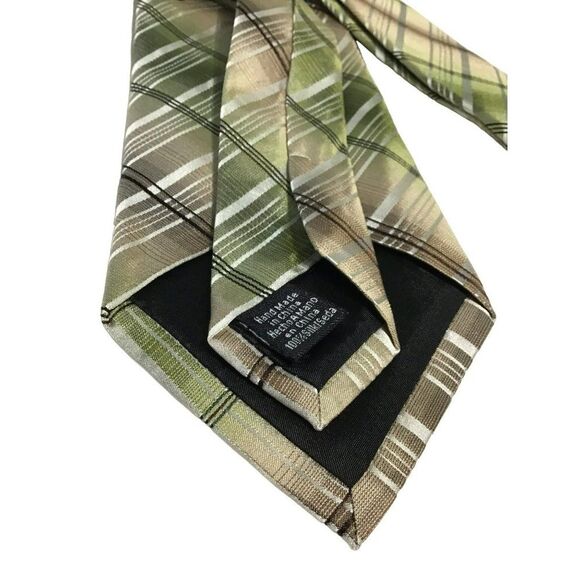 5/$10 Croft & Barrow Silk Men's Tie Tan Green 58 Inch NWOT - Picture 3 of 4